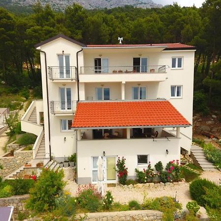 Apartments Katara Brela Luaran gambar