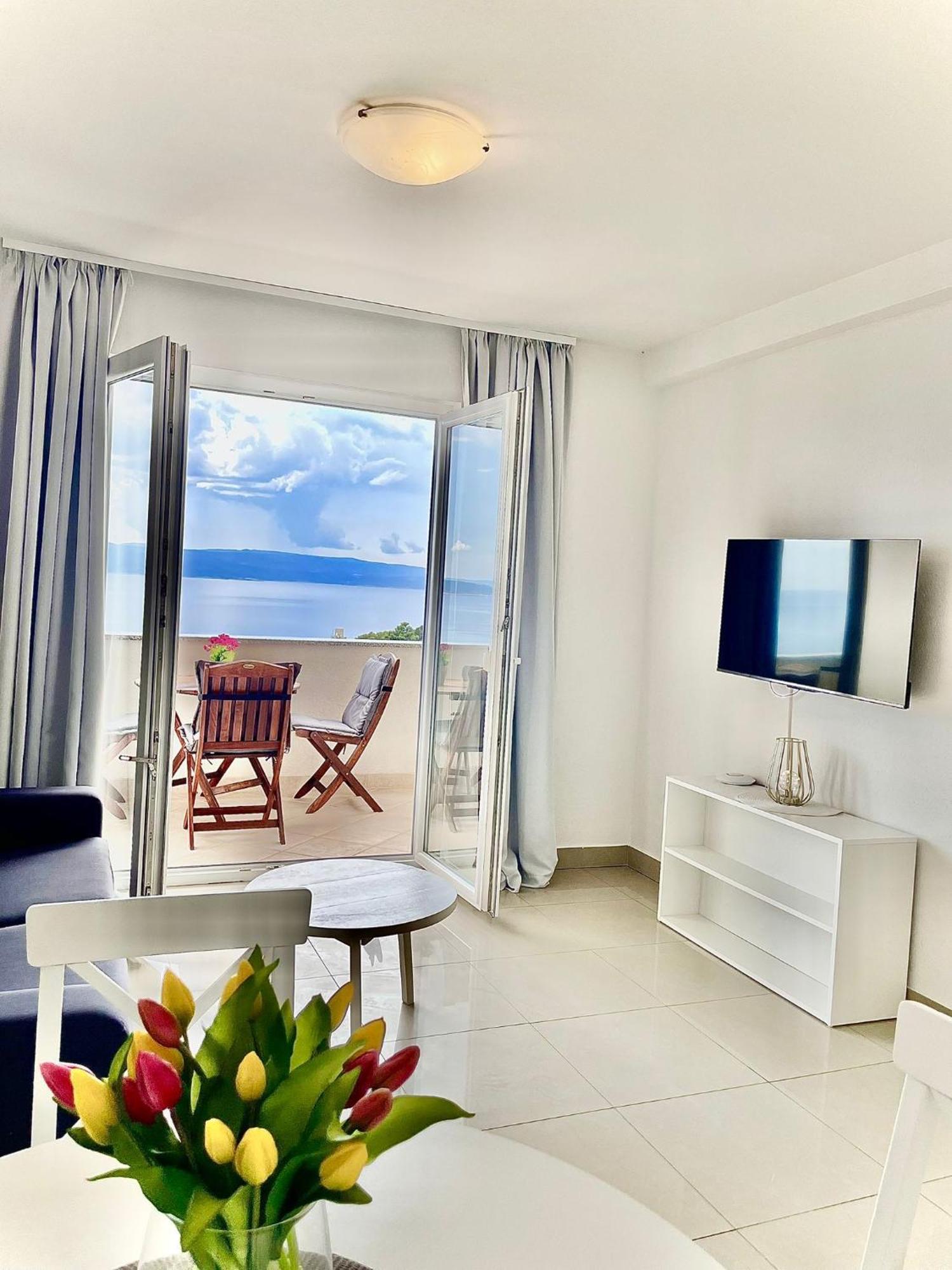 Apartments Katara Brela Luaran gambar